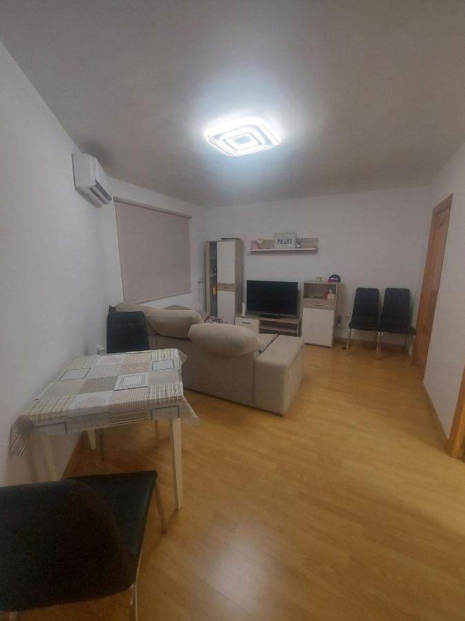 habitación matrimonio Albacete Exterior foto